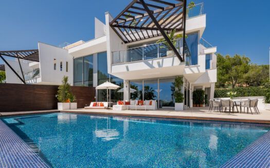 TH177.4 Modernes  Luxus Doppelhaus in der prestigeträchtigen Sierra Blanca in Marbella