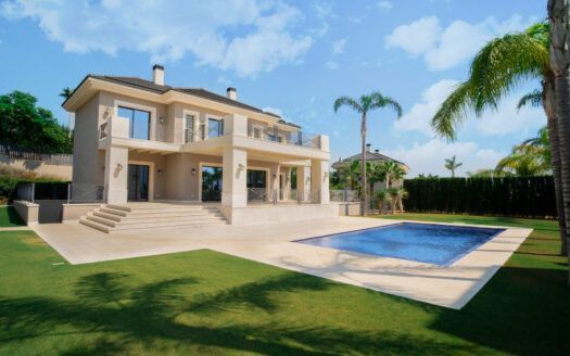 ARFV2252 Moderne Villa zum Verkauf in Los Flamingos mit fantastischem Meerblick