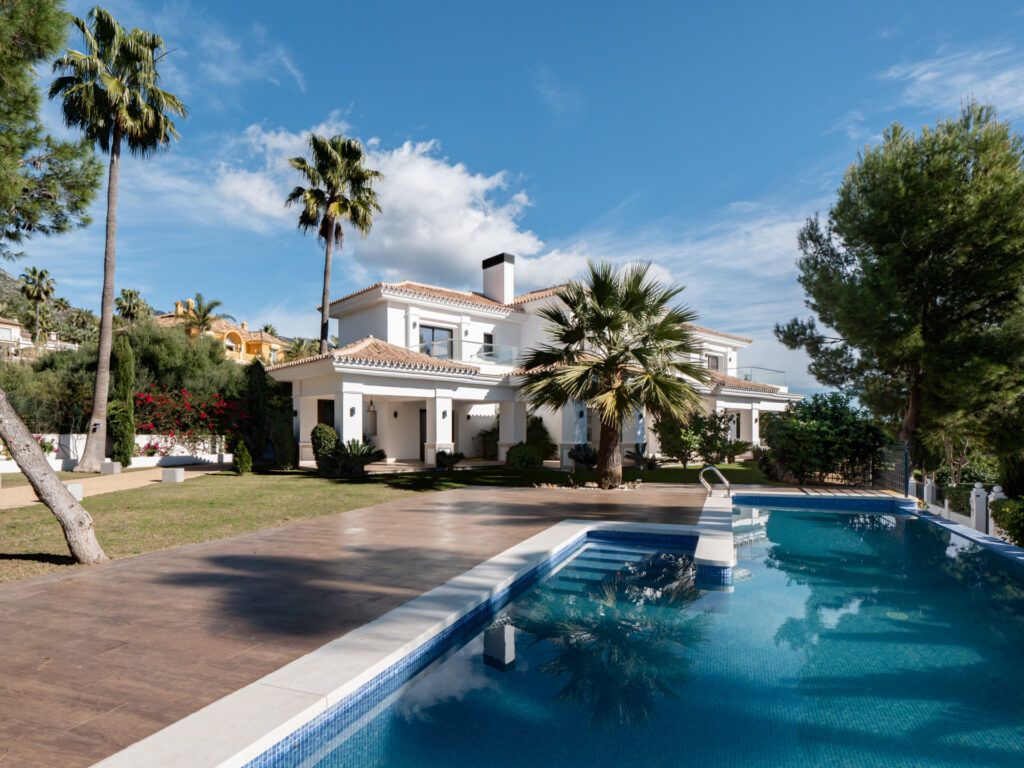 ARFV2283 Wunderschöne Villa in der prestigeträchtigen Sierra Blanca in Marbella zu verkaufen