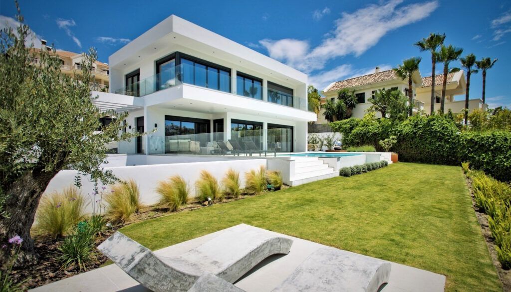 ARFV2278- Moderne Villa zu verkaufen in Benahavis