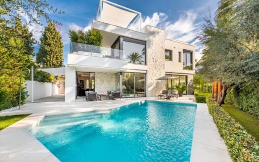 ARFV2330 - Einzigartige hochmoderne Villa an der goldenen Meile in Marbella zu verkaufen